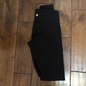 Lululemon Wunder under leggings